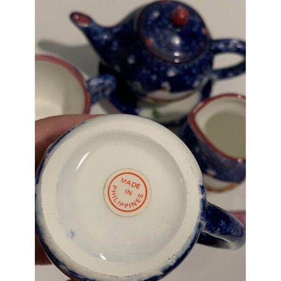 Holiday Miniature ceramic Tea Set made - Picture 6 of 6